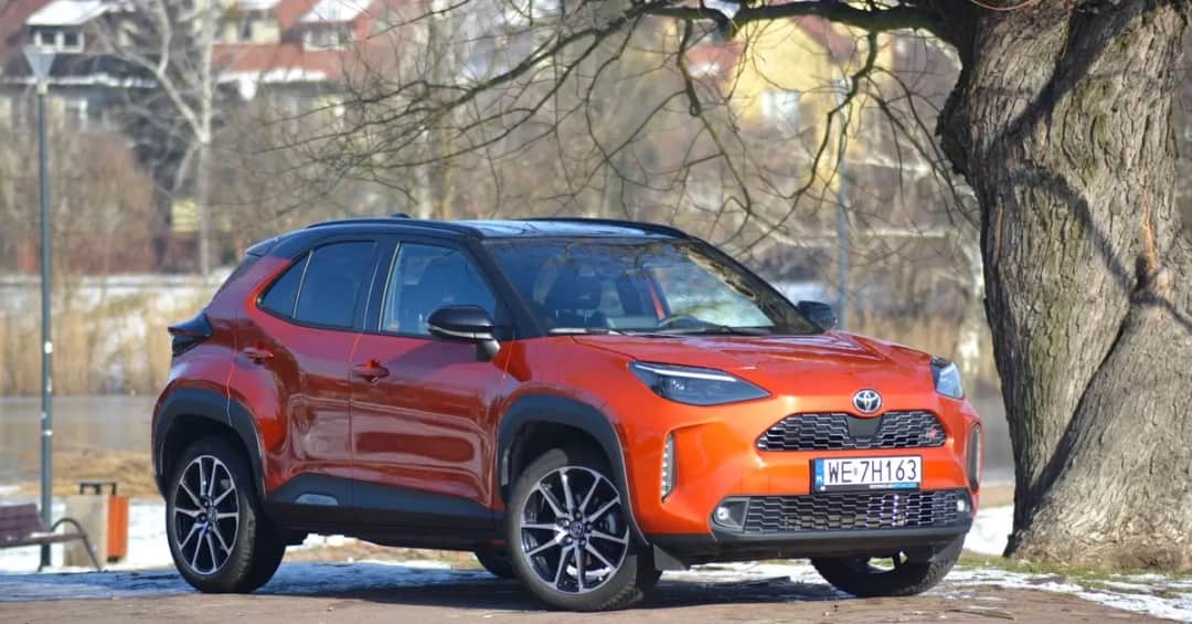 Toyota Yaris Cross czy warto? Sprawdź zalety i wady tego SUV-a