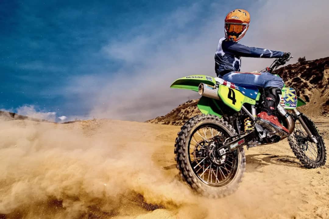 Honda CR 500 ile koni - moc, która zaskakuje i zachwyca