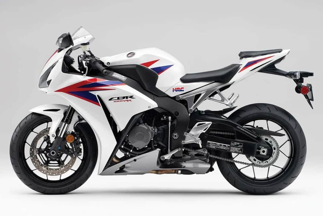 Honda CBR 1000RR ile koni – moc i osiągi różnych modeli
