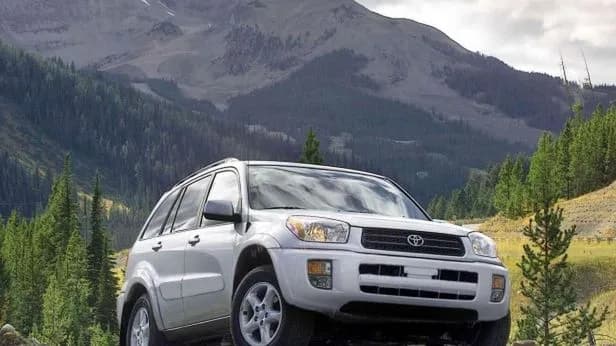 Toyota RAV4 II - jaki silnik wybrać, aby uniknąć problemów? Toyota RAV4 II - jaki silnik wybrać, aby uniknąć problemów?