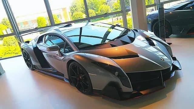 Ile kosztuje prawdziwe Lamborghini? Ceny, modele i co wpływa na koszt